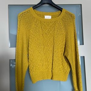 Cableknit cotton long sleeve sweater . Gold yellow . Size small